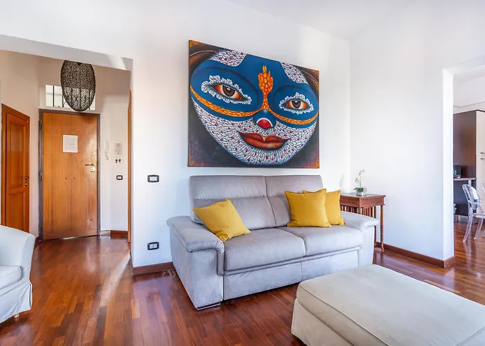 Iflat Spanish Steps Elegant & Spacious Apartment *